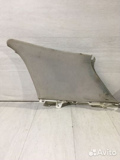 Обивка стойки заднего стекла toyota corolla 120 1