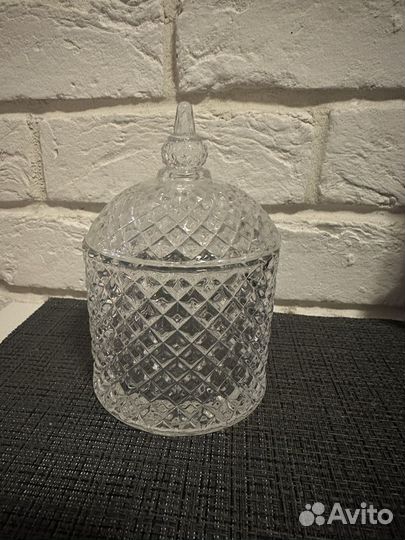 Конфетница или чайница Хрусталь