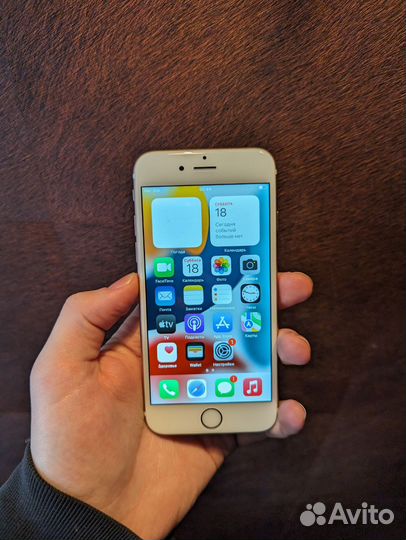 iPhone 6S, 16 ГБ