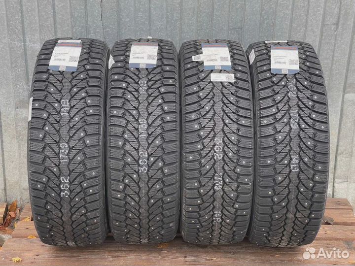 Pirelli Formula Ice 215/60 R16