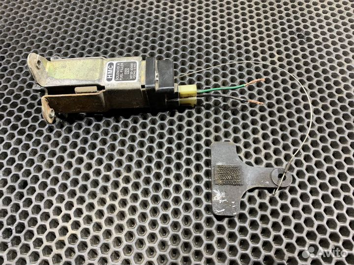 Активатор лючка бензобака Соната EF 5 Sonata Тагаз