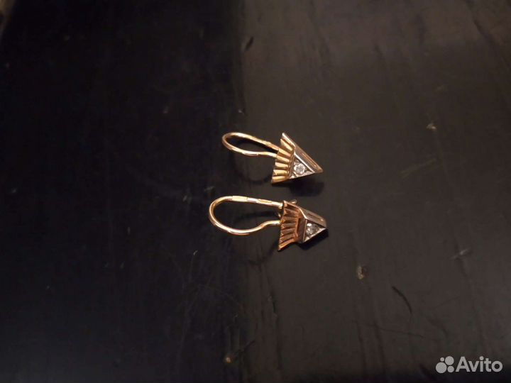 Сережки 585 пробы