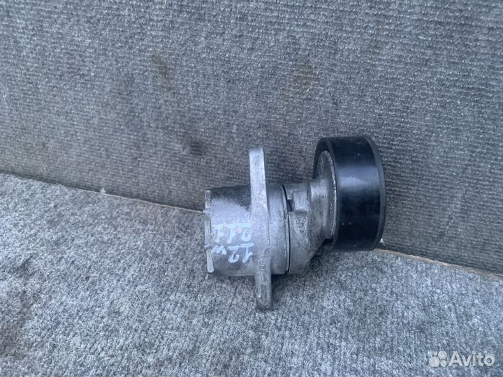 Натяжитель приводного ремня Mercedes W211 W163