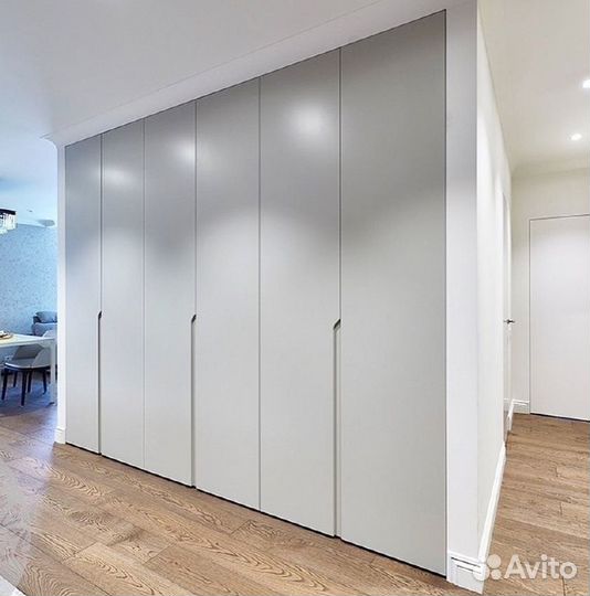 Шкаф распашной