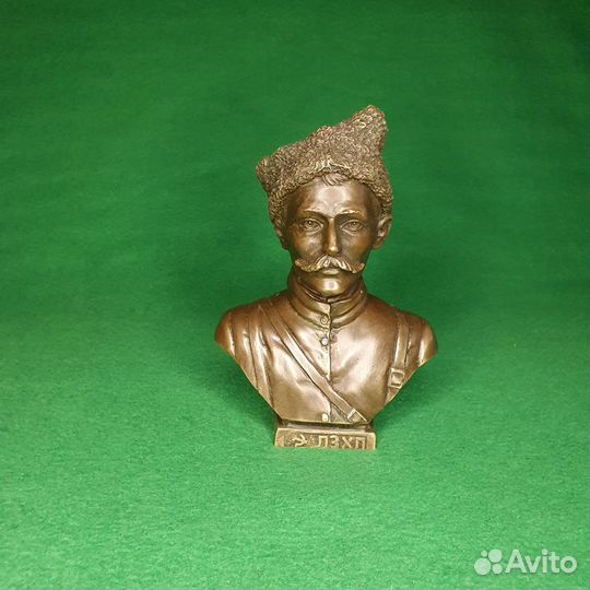 Статуэтка бронзовая. Бюст Чапаев В.И