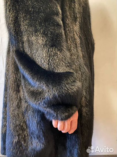 Шуба норковая 46 48 черная с капюшоном