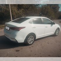 Hyundai Solaris 1.6 MT, 2018, 126 000 км, с пробегом, цена 1 349 000 руб.