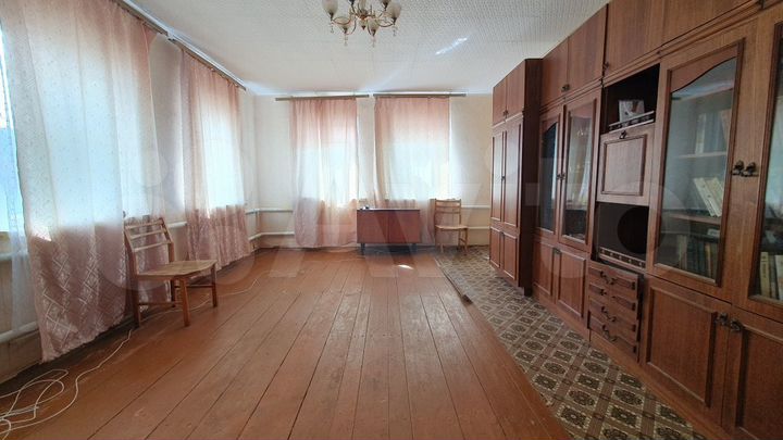 Дом 100 м² на участке 5 сот.