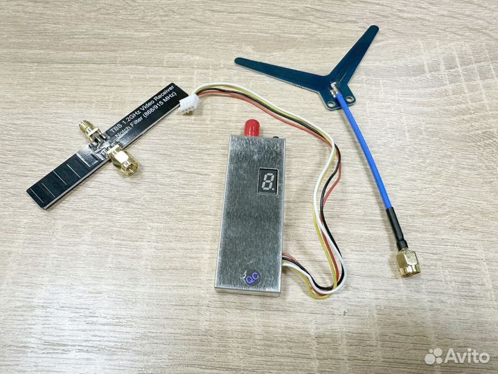 Видеопередатчик FPV 1.2 ггц, 1,5 Вт, антенна Matek