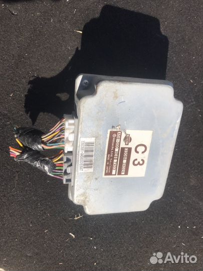 Блок управления раздаткой Nissan Pathfinder R51