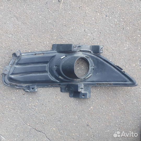 Решетка в бампер правая и левая для Ford Fusion