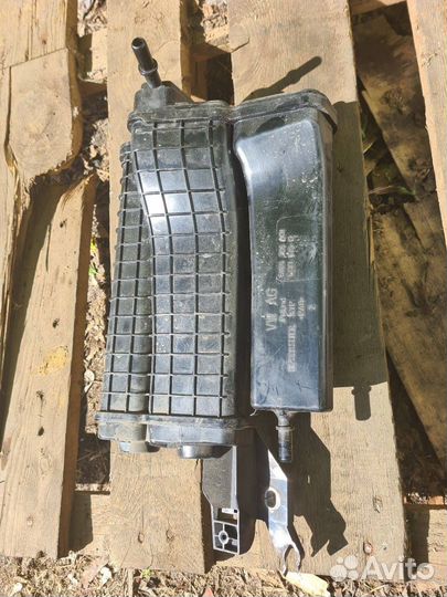 Абсорбер топливного бака Skoda Karoq NU7 2019