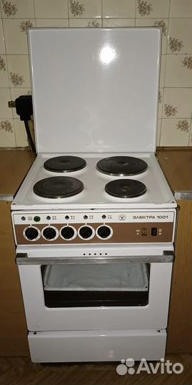 Плита электрическая с духовкой бу