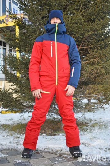 Комбинезон горнолыжный