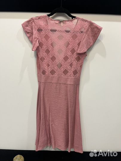 Платье на пуговицах xs