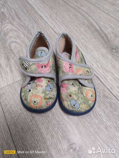 Обувь для девочки 17-19 размер