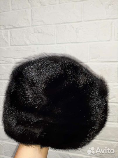 Женская норковая шапка
