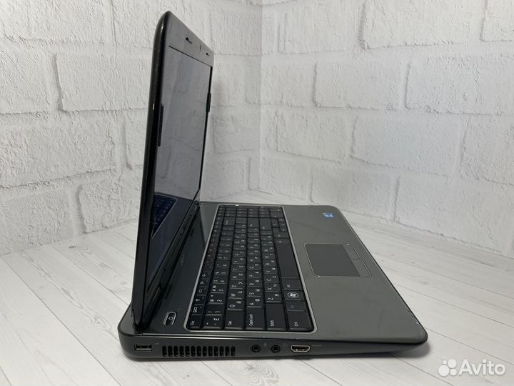 Мощный ноутбук Dell i3/4gb/SSD/15.6