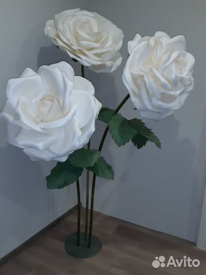 Большие цветы фотозона Украшение праздника