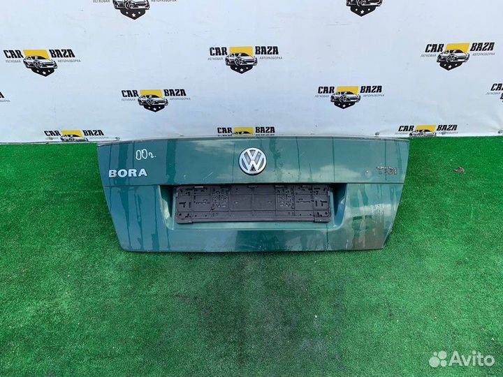 Крышка багажника Volkswagen Jetta