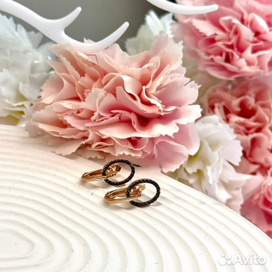 Золотые серьги