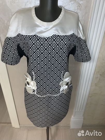 Платье Prada