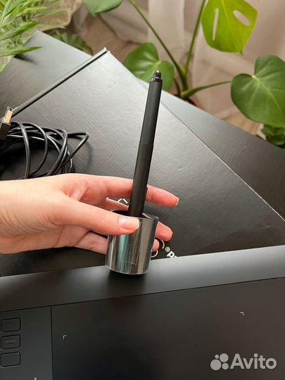 Графический планшет wacom intuos pro small pth-451