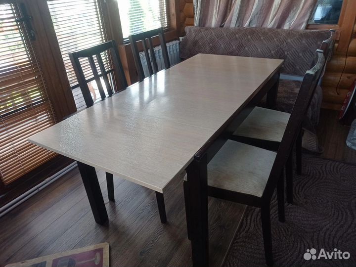 Стол и 4 стула бу