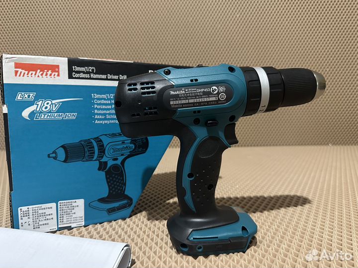 Ударная дрель-шуруповерт Makita DHP453Z