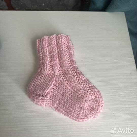 Носочки детские вязаные