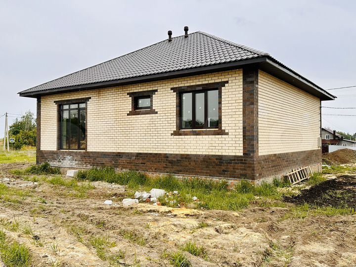 Коттедж 112 м² на участке 10 сот.