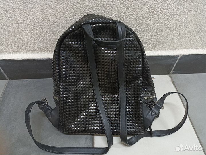 Рюкзак Pollini бу