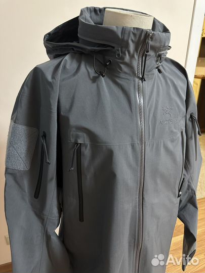 Новый оригинал Arcteryx leaf