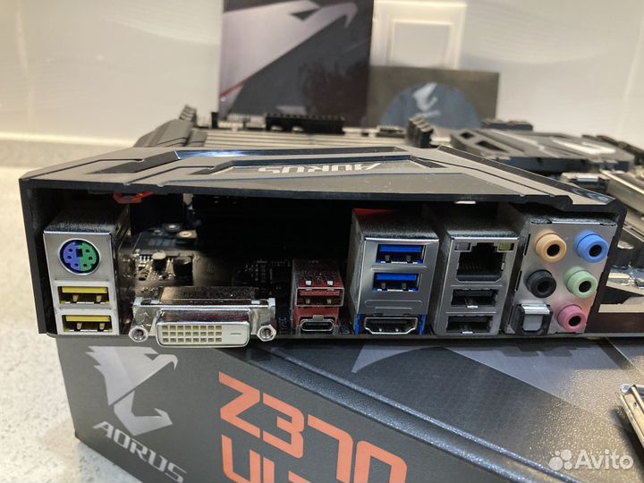 Материнская плата gigabyte Z370 aorus Ultra Gaming