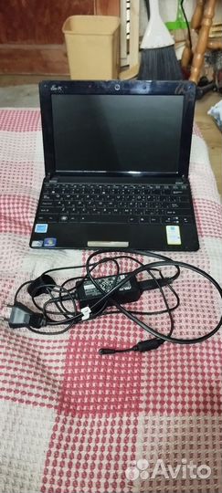 Нетбук asus Eee PC 1001P