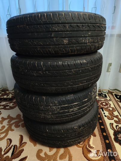 Летняя резина и литые диски Ford Fusion