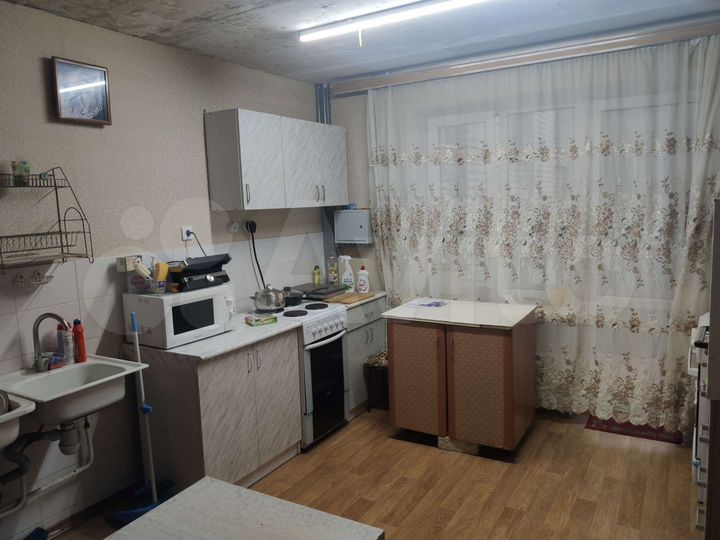 Комната 16,7 м² в 8-к., 7/9 эт.