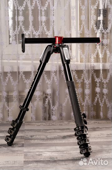Штатив Manfrotto