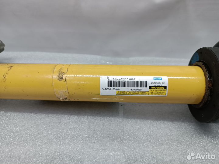 Амортизатор передний Jeep Cherokee WK2 2018+