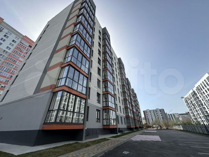 3-к. квартира, 103,5 м², 2/7 эт.