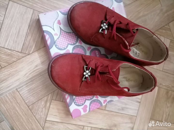 Туфельки для девочки