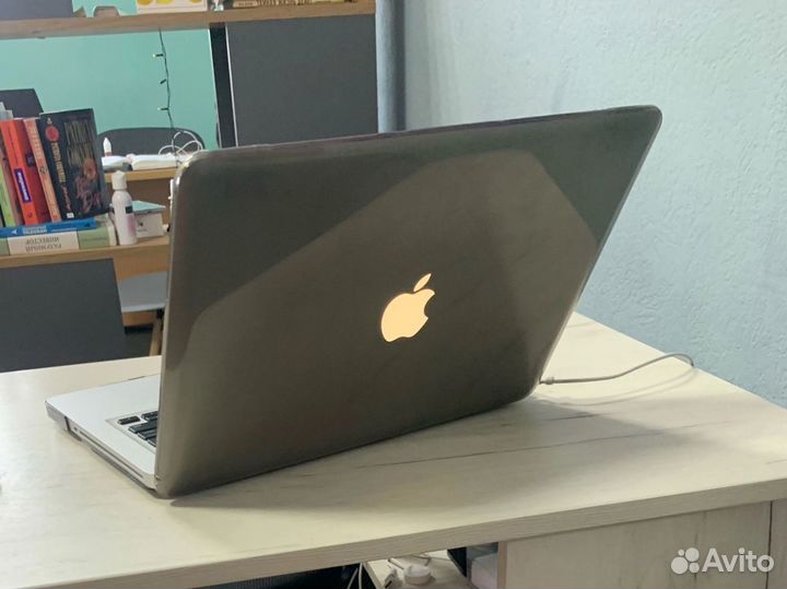 Apple MacBook Pro 13