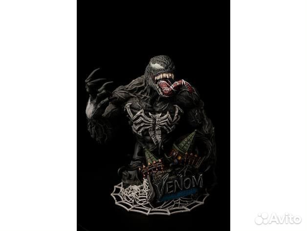 Бюсты героев Marvel и DC