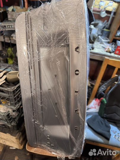 Крышка багажника volvo s60