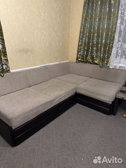 Угловой диван бу 160х240