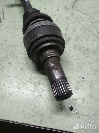 Привод (шрус) задний Mercedes Vito W639