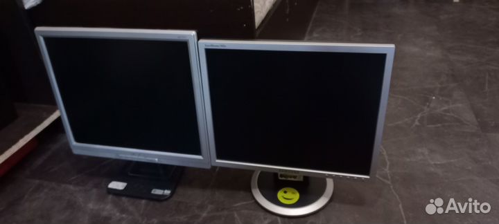 Продаю два монитора acer и samsung