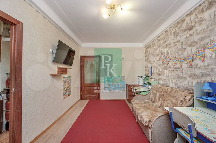 2-к. квартира, 53,3 м², 1/5 эт.