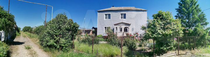 Дом 250 м² на участке 20 сот.