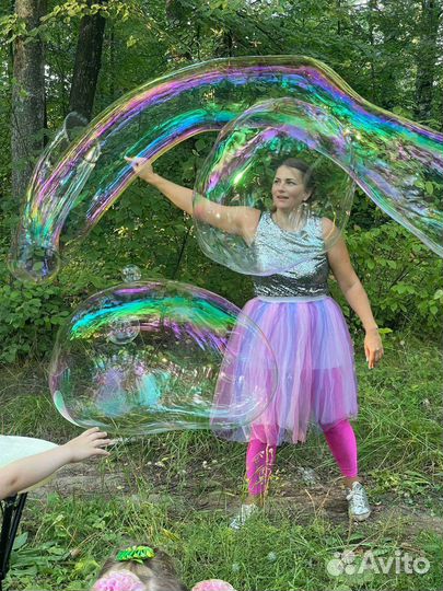 Шоу гигантских мыльных пузырей